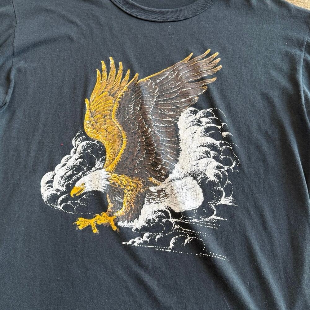 Vintage 90s Eagle Nature Outdoor T-Shirt Size Large Thin Russell Athletic USA - Picture 2 of 6